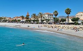 Studio De La Plage - Mer, Terrasse Et Garage