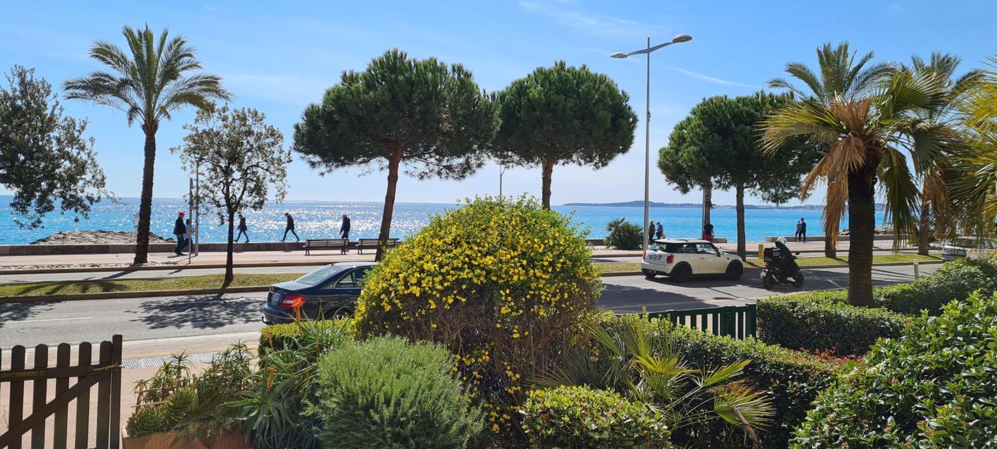 Studio De La Plage - Mer, Terrasse Et Garage Cagnes-sur-Mer Buitenkant foto